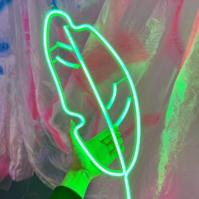 Neon LED logo Mercedes (Kopia) (Kopia) (Kopia) (Kopia) (Kopia) (Kopia) (Kopia)