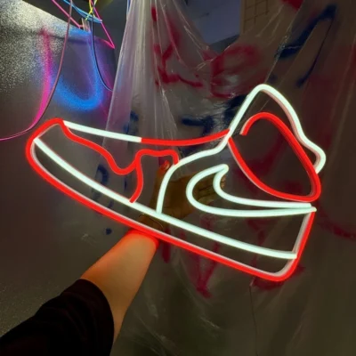 neon led but nike od ręki