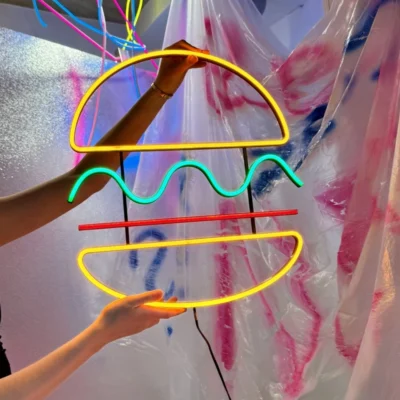 neon led hamburger kolorowy od ręki