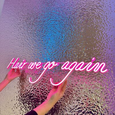 neon led hair we go again rozowe zdjecie