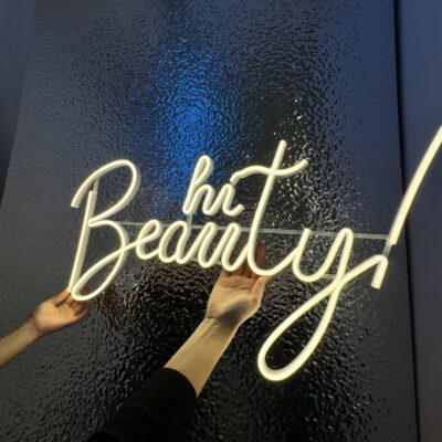 neon led hi beauty biale zdjecie