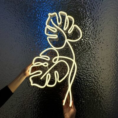 neon led liscie monstery biale zdjecie