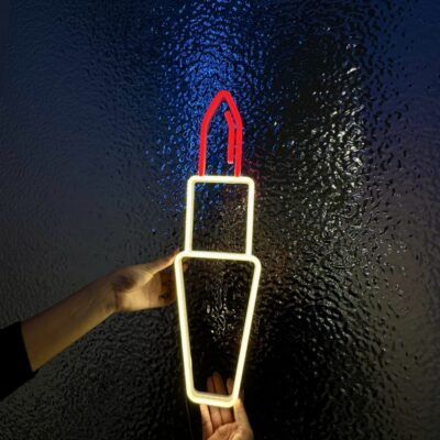 neon led szminka czerwona zdjecie